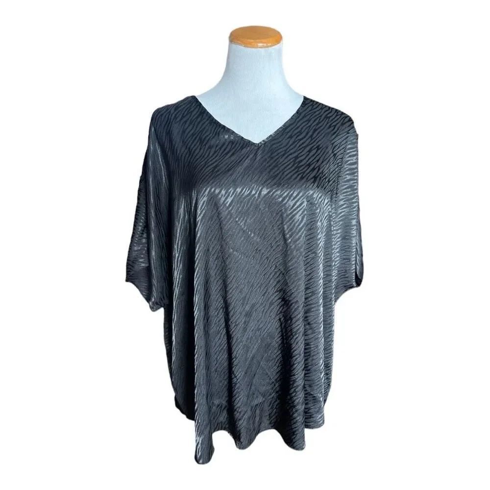 Womens Spin Fashion Sateen Chic Animal Print V Neck Flowy Tunic Top - Sz L